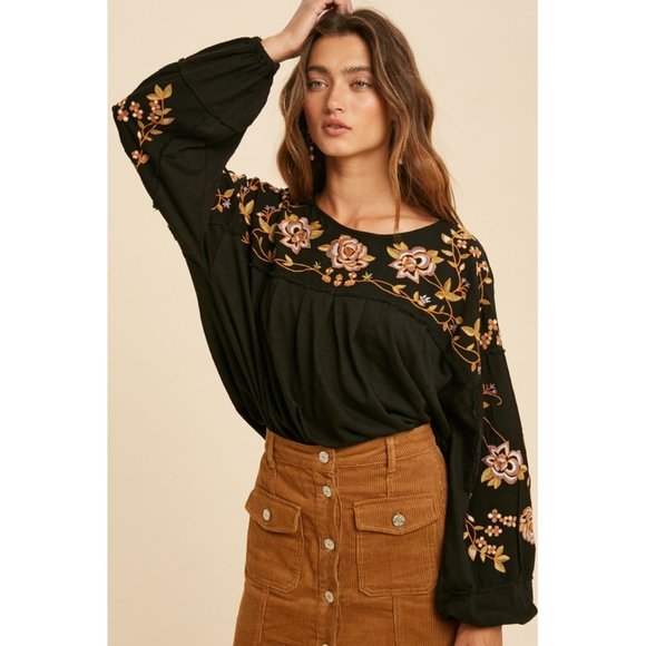 NEW Black Floral Embroidered Pleat BOHO Blouse Top - Picture 3 of 12